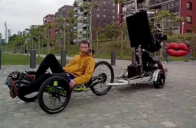 Filming Movies from a Bike Trailer