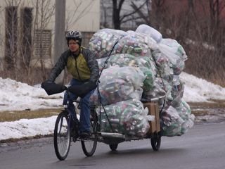 carrying bags of pop cans on 96A bike trailer